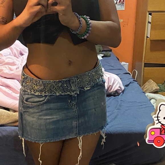 Y2k low-rise denim mini skirt - Picture 6 of 6